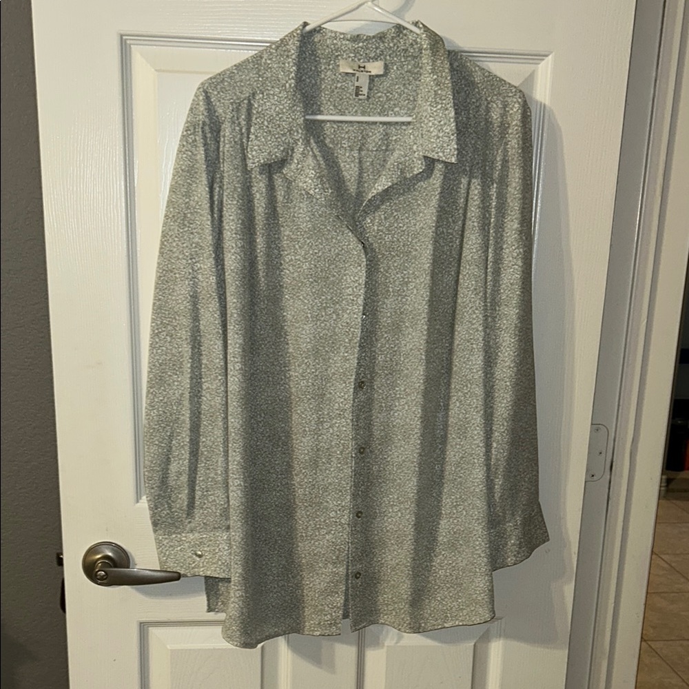 Halston Heritage Gray Patterned Top - image 1